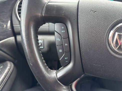 Used 2017 Buick Enclave Leather w/ Enclave Sport Touring Edition image 23