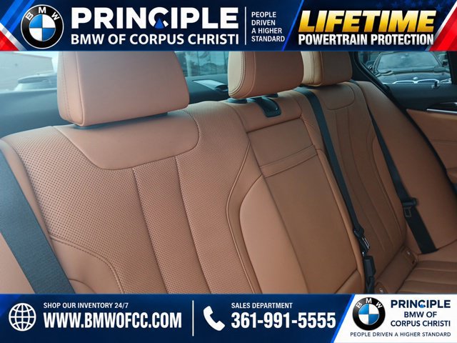 Used 2021 BMW 530i w/ Premium Package RWD image 13