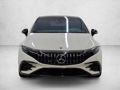 Used 2022 Mercedes-Benz EQS AMG 4MATIC image 2