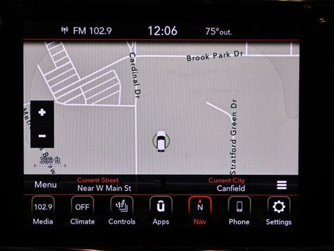 Used 2020 Jeep Grand Cherokee Altitude AWD/4WD image 26
