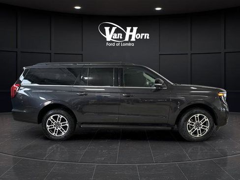 New 2026 Ford Expedition Max Active AWD/4WD image 2
