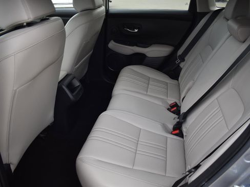 Used 2024 Honda HR-V EX-L image 16