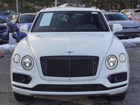 Used 2019 Bentley Bentayga image 16