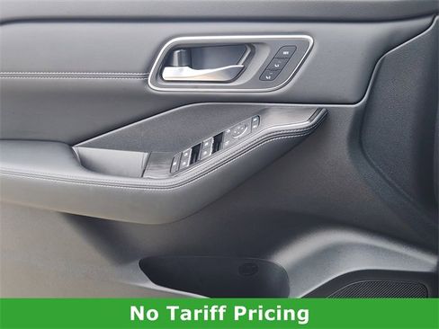 Certified 2026 Nissan Rogue Platinum w/ Platinum Premium Package image 21