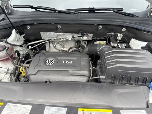Used 2022 Volkswagen Atlas Cross Sport SEL AWD/4WD image 18