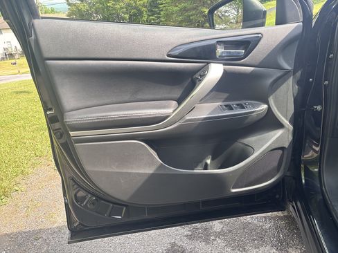 Used 2022 Mitsubishi Eclipse Cross SE AWD/4WD image 16
