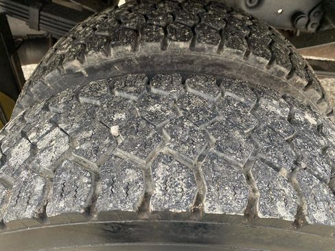 Used 2012 Ford F450 XL w/ High Capacity Trailer Tow Pkg image 8