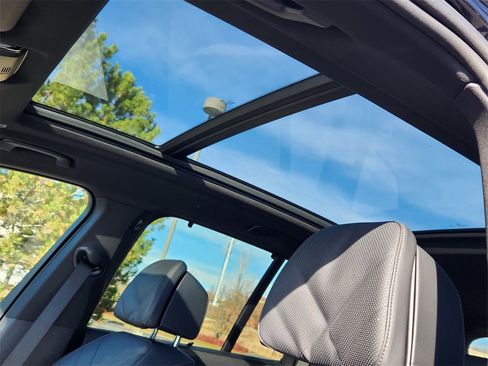 New 2026 BMW X5 xDrive50e image 18