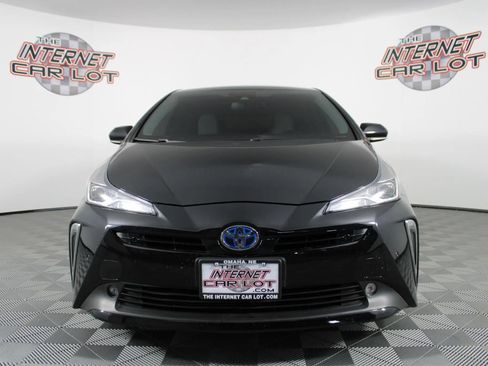 Used 2022 Toyota Prius XLE w/ Advanced Technology Package AWD/4WD image 2