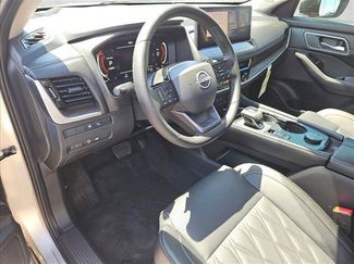 New 2026 Nissan Rogue Platinum w/ Platinum Premium Package AWD/4WD video 3