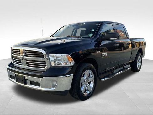 Used 2019 RAM 1500 Big Horn image 3