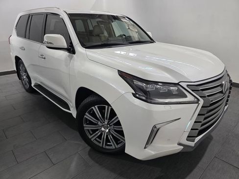 Used 2016 Lexus LX 570 4WD w/ Luxury Package image 7