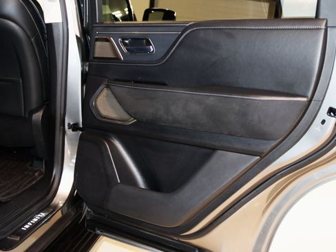 Used 2025 INFINITI QX80 Sensory AWD/4WD image 68