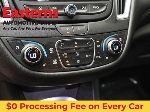 Used 2024 Chevrolet Malibu LT FWD image 20