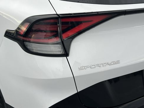 Certified 2024 Kia Sportage SX image 20