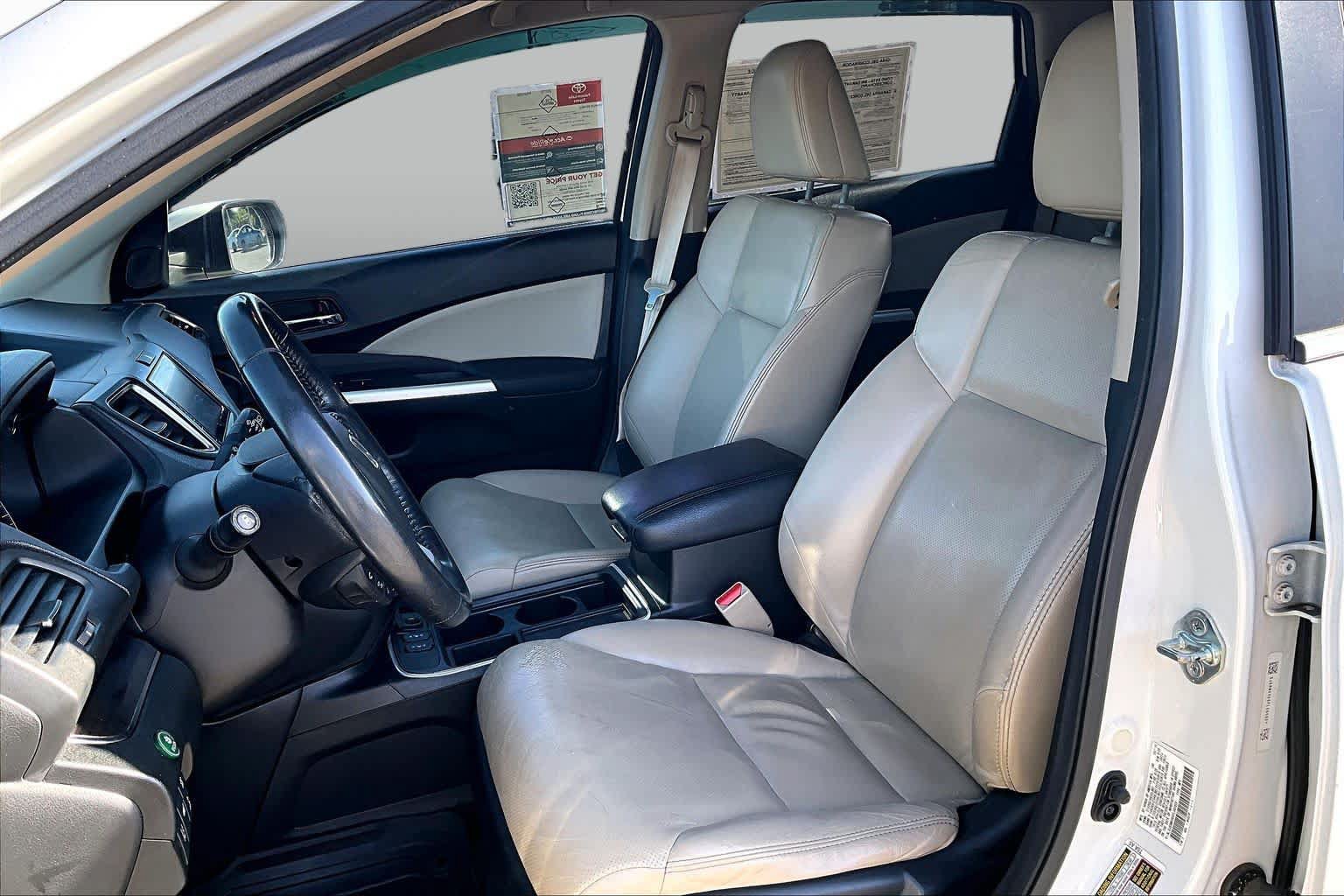 Used 2015 Honda CR-V Touring image 7