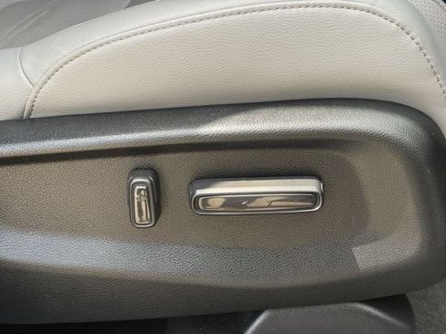 Used 2021 Honda CR-V EX-L image 29