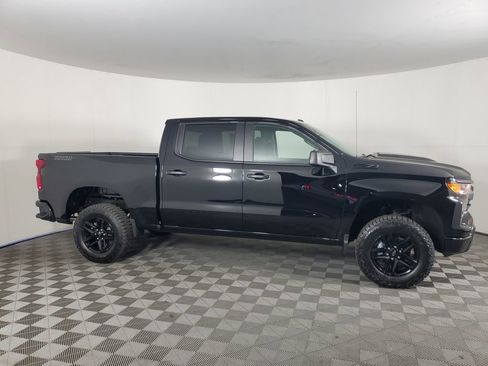 New 2026 Chevrolet Silverado 1500 Custom Trail Boss w/ Midnight Edition image 3