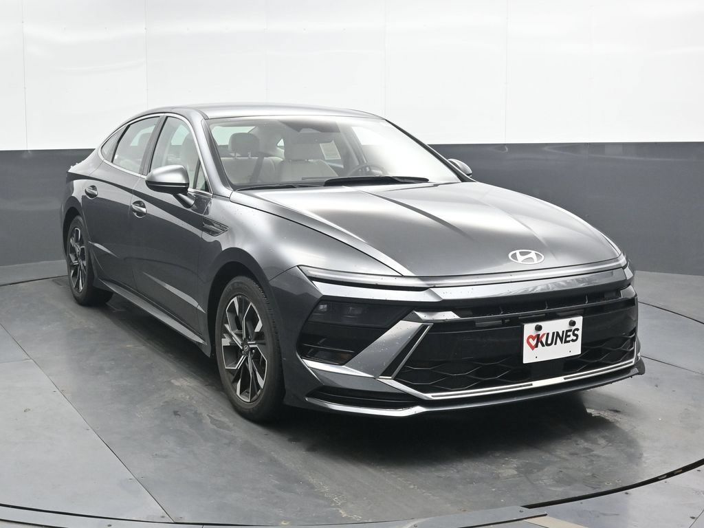 Certified 2025 Hyundai Sonata SEL FWD image 5