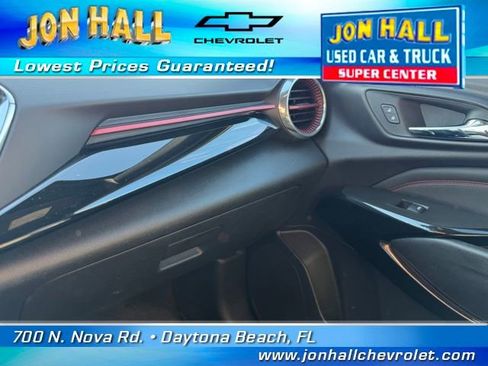 Used 2025 Chevrolet Trax RS w/ Driver Confidence Package image 23