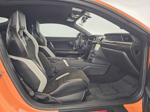 Used 2020 Ford Mustang Shelby GT500 w/ Technology Package image 10