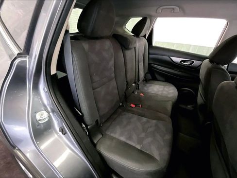 Used 2015 Nissan Rogue SV w/ SV Premium Package image 27