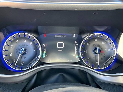 New 2026 Chrysler Pacifica Select image 25