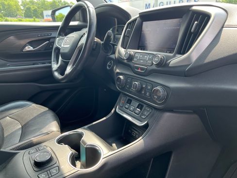 Used 2018 GMC Terrain SLT w/ Preferred Package AWD/4WD image 14