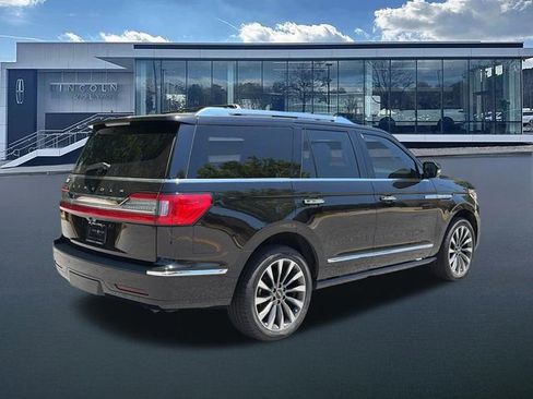 Used 2019 Lincoln Navigator Select w/ Cargo Package RWD image 8