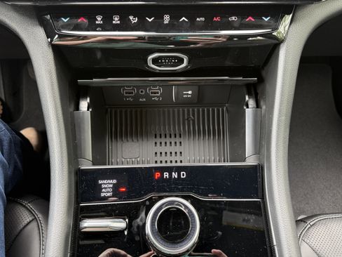New 2026 Jeep Grand Cherokee L Limited AWD/4WD image 13