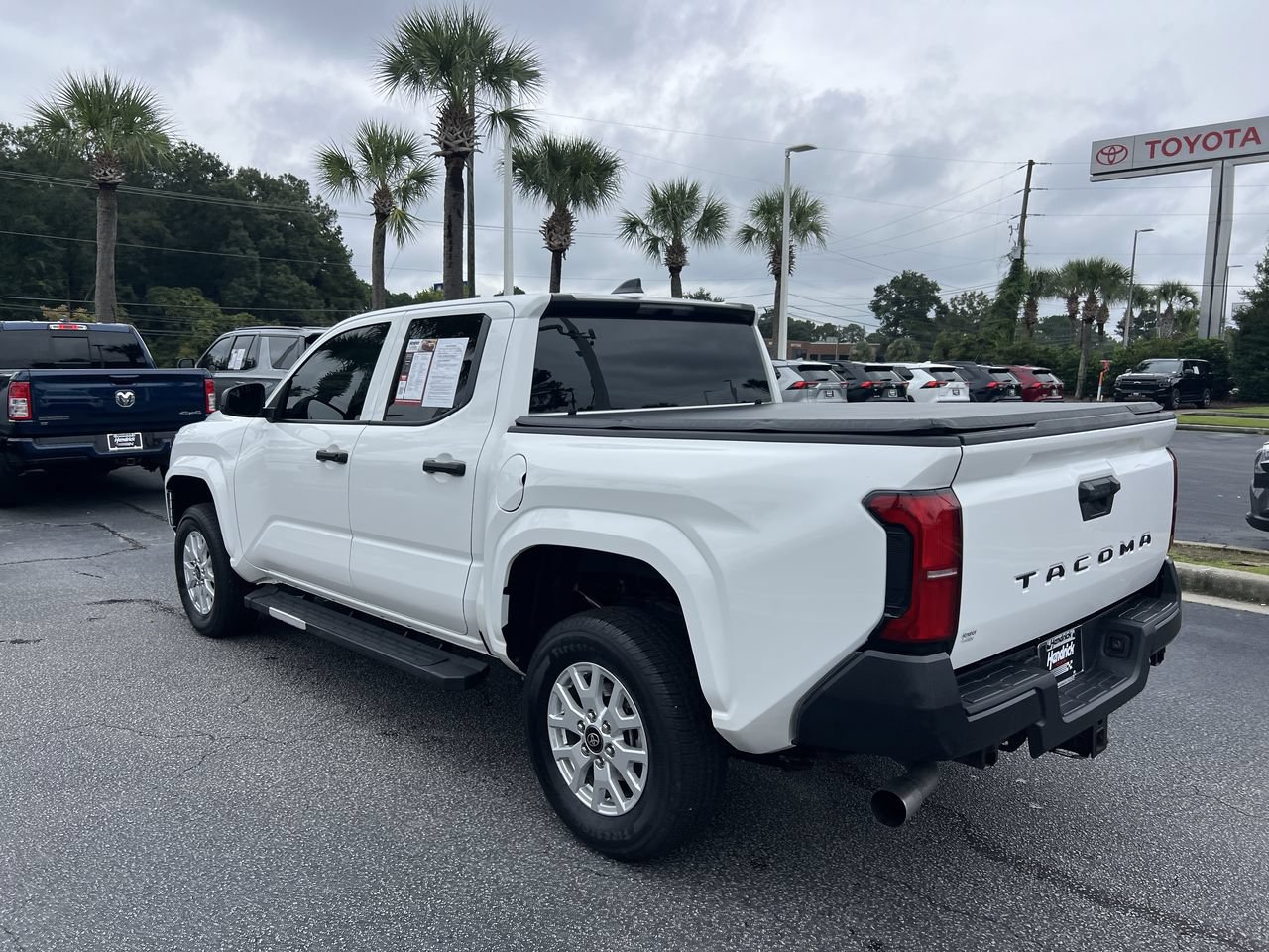 Used 2025 Toyota Tacoma SR RWD image 8