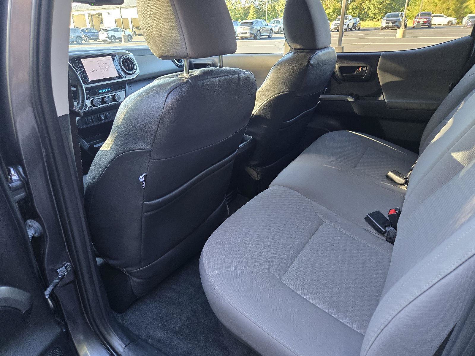 Used 2021 Toyota Tacoma SR5 AWD/4WD image 23