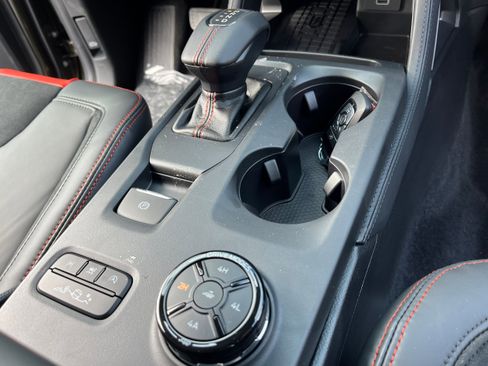 New 2025 Ford Ranger Raptor image 40