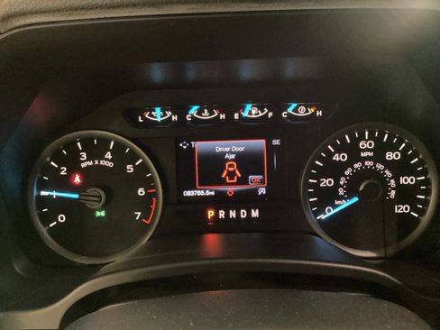 Used 2018 Ford F150 XLT w/ Equipment Group 302A Luxury image 22