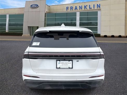 New 2026 Lincoln Nautilus Premier w/ Jet Appearance Package image 6