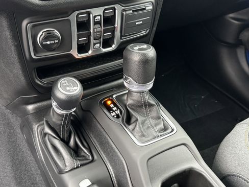 New 2025 Jeep Wrangler Sport S AWD/4WD image 22