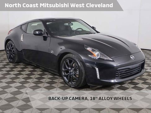 Used 2020 Nissan 370Z Coupe image 1