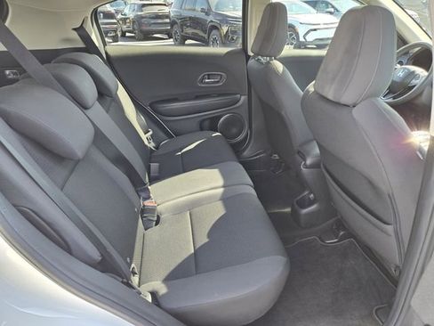 Used 2022 Honda HR-V EX image 19
