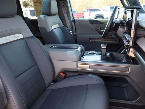 Used 2024 GMC Hummer EV 3X w/ Omega Edition image 30