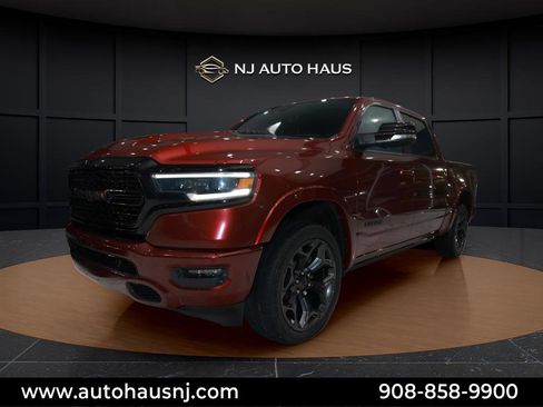 Used 2021 RAM 1500 Limited w/ Night Edition image 4