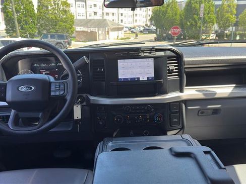 Used 2024 Ford F350 XL AWD/4WD image 25