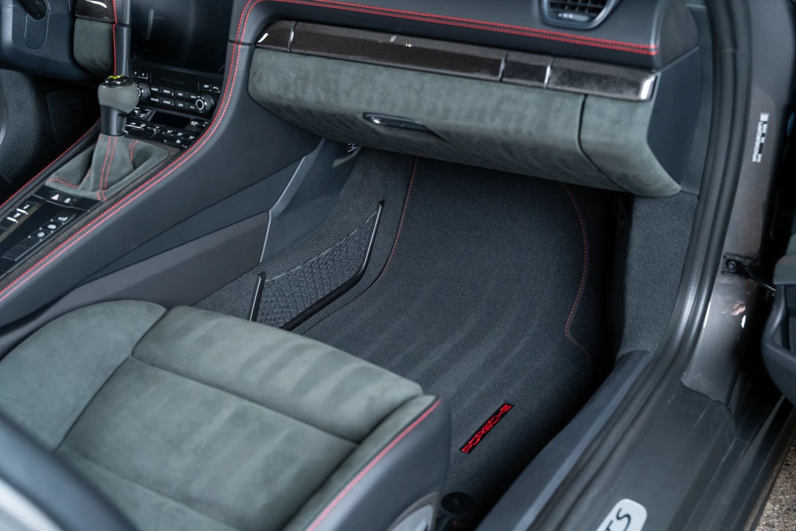 Used 2024 Porsche 718 Cayman GTS RWD image 81