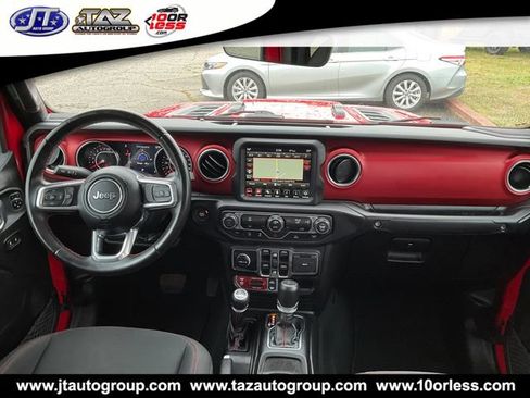Used 2022 Jeep Gladiator Rubicon AWD/4WD image 15