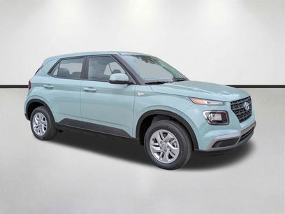 New 2026 Hyundai Venue SE