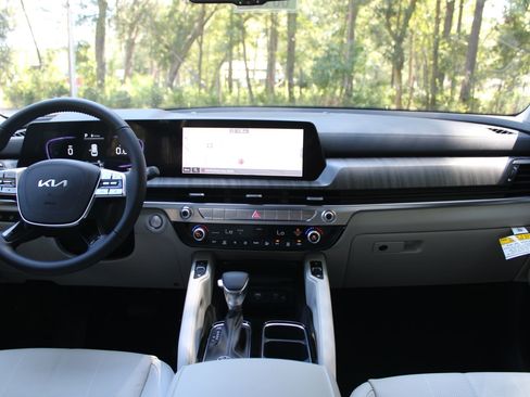 New 2025 Kia Telluride EX image 23