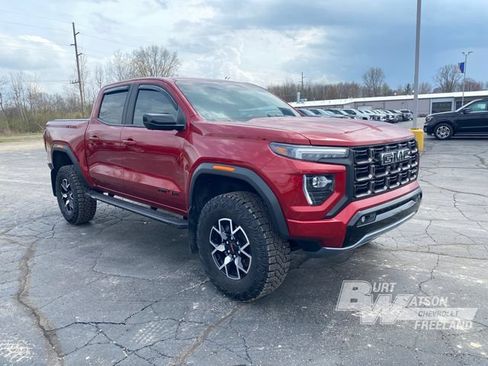 Used 2024 GMC Canyon AT4X AWD/4WD image 8