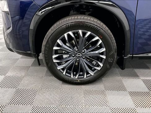New 2026 Nissan Rogue Platinum w/ Platinum Premium Package image 12