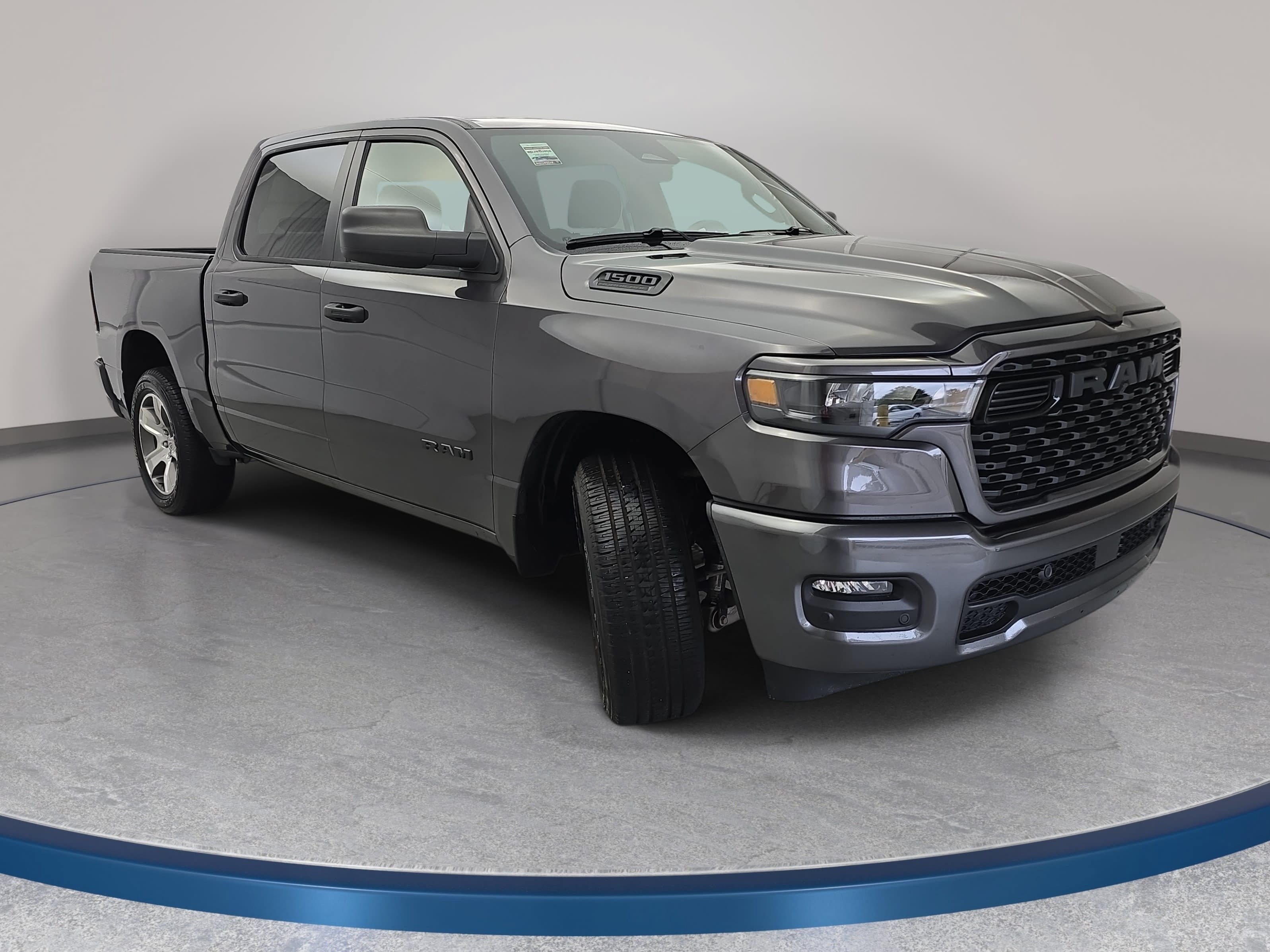 Used 2026 RAM 1500 Express RWD image 3