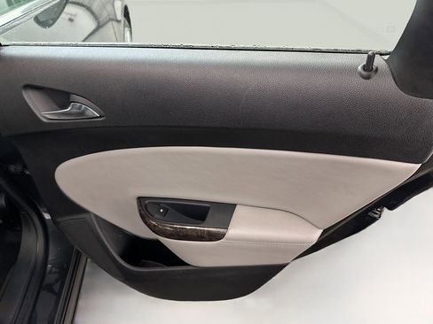 Used 2014 Buick Verano Convenience image 31