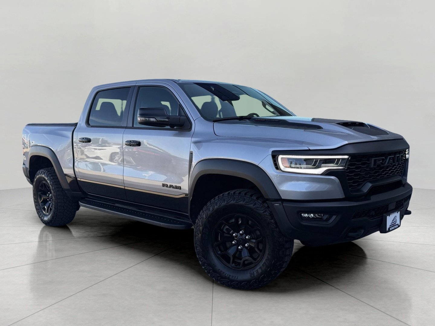 Used 2025 RAM 1500 RHO AWD/4WD image 1